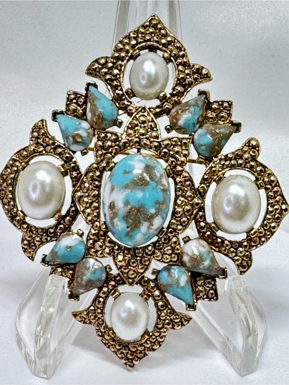 Sarah Coventry this vintage